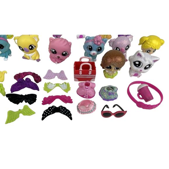 Tic Tac Toy XOXO Friends 42 Figures & 31 Wings & Accessories Blip Toy - Picture 3 of 9